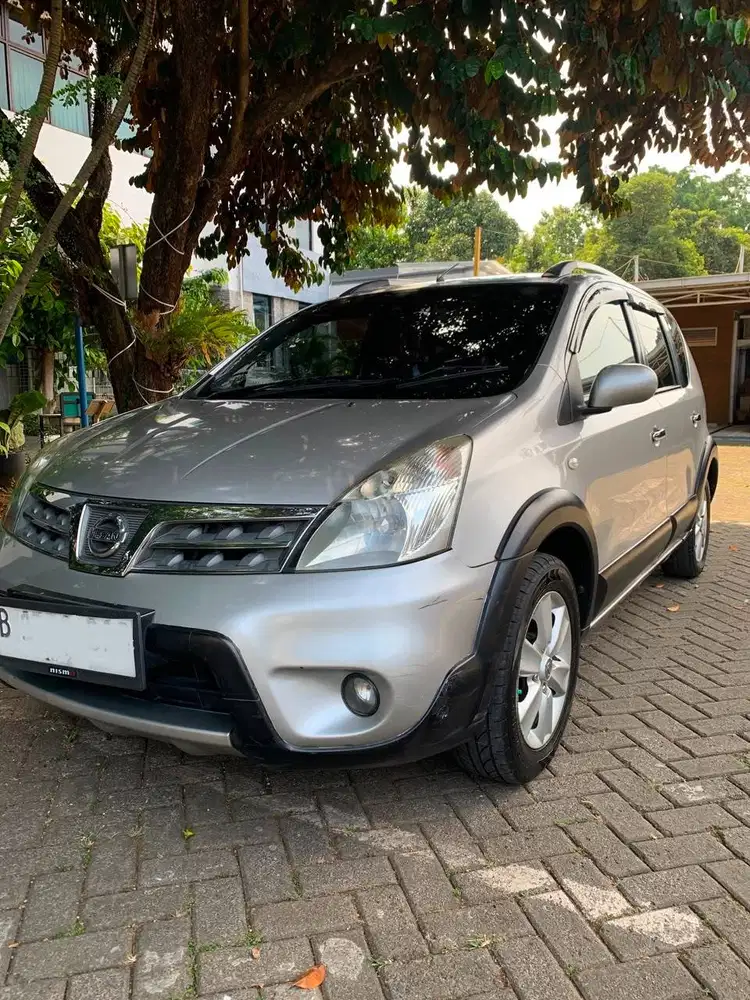 Nissan Livina X-Gear AT 2009 Silver | Atas Nama Sendiri Mesin Original