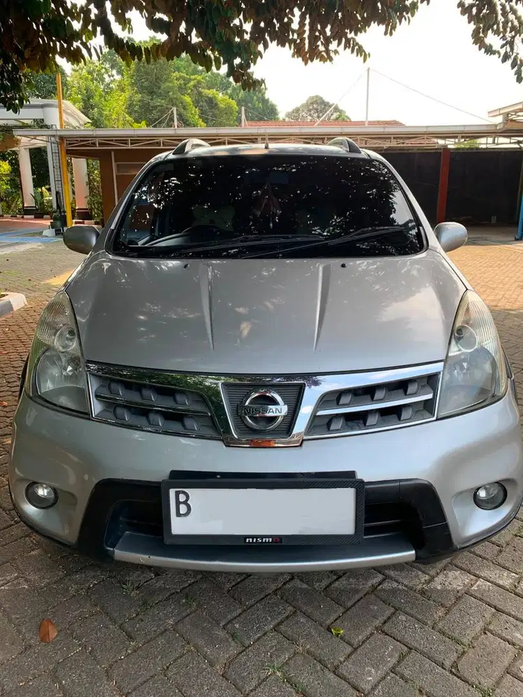 Nissan Livina X-Gear AT 2009 Silver | Atas Nama Sendiri Mesin Original