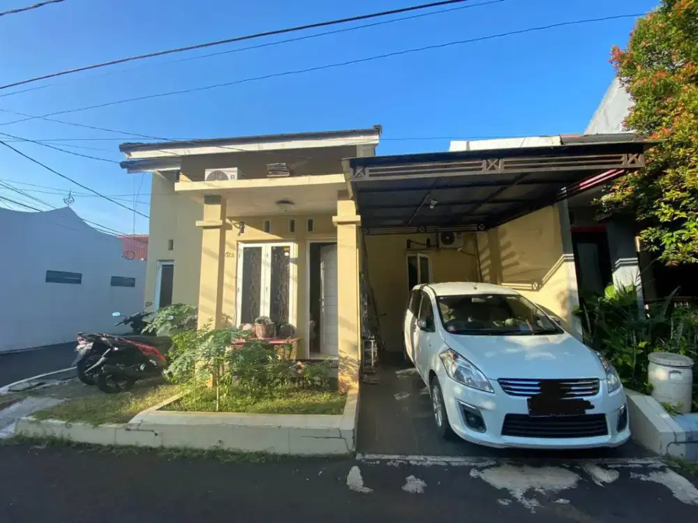 Di jual rumah hook dalam cluster di jl Ratna Jatibening