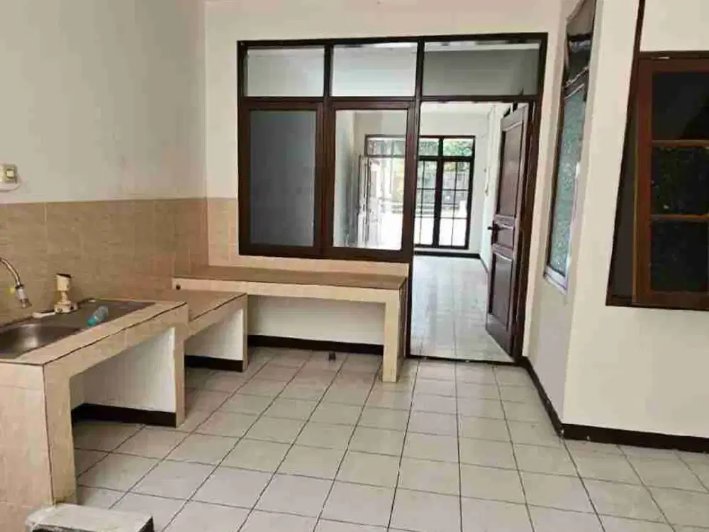 jual rumah taman kopo indah 2 patung kuda
