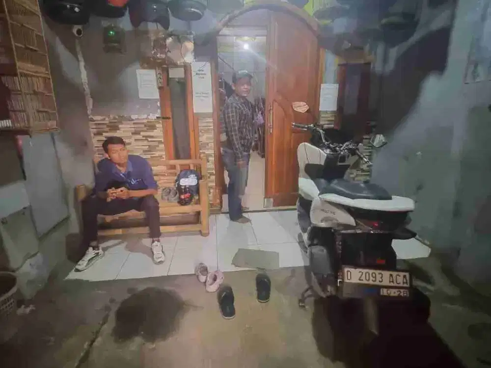di jual rumah di cibolerang bandung