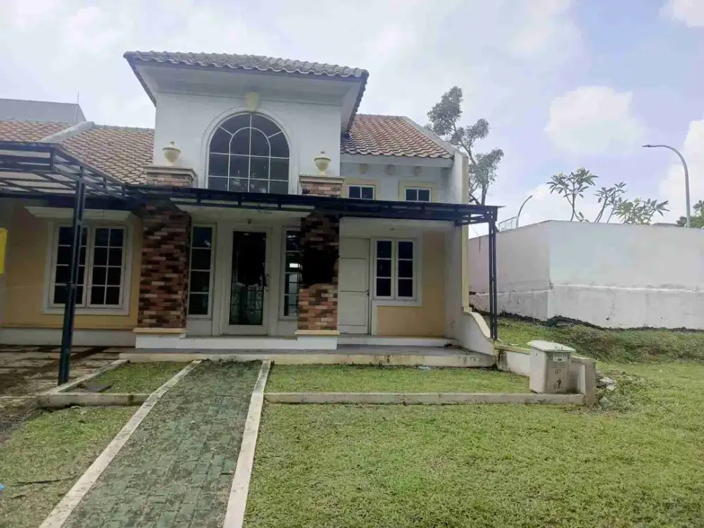 Dijual Rumah Strategis