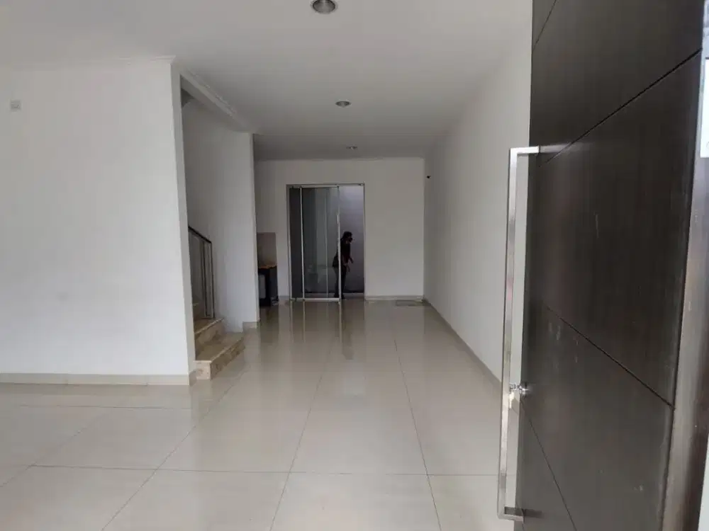 DIJUAL CEPAT RUMAH PIK 1 CLUSTER PIANO4