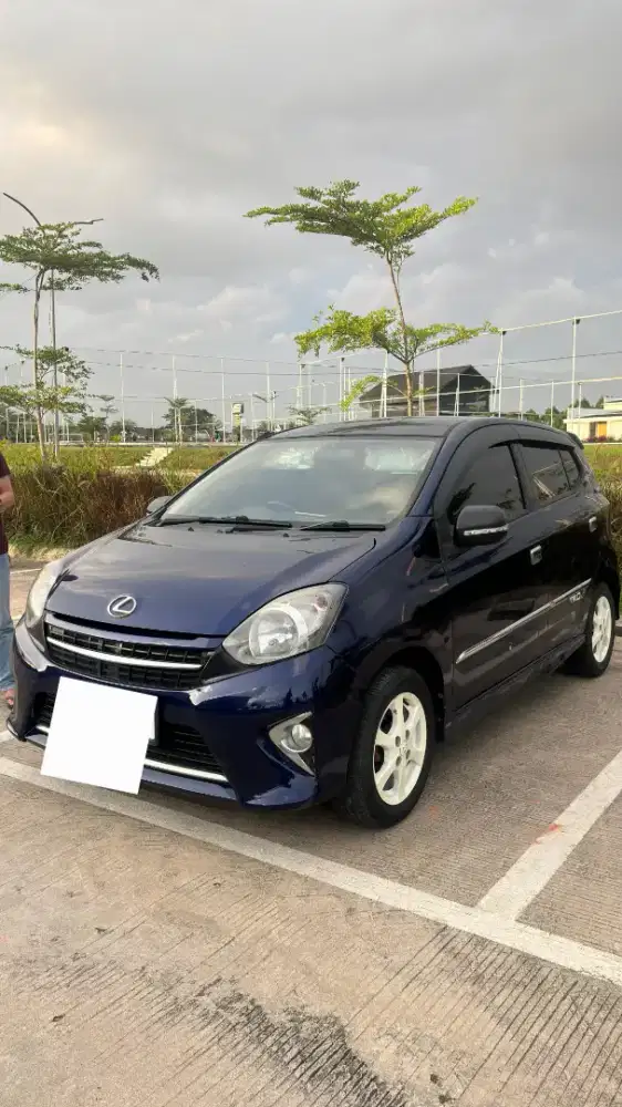 Toyota agya G trd manual 2011 1000cc
