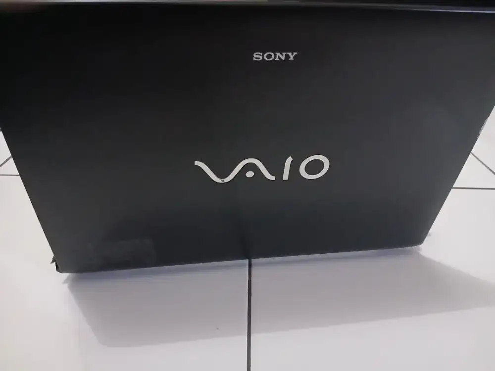 Dijual Laptop Sony Vaio P Series  8 inch