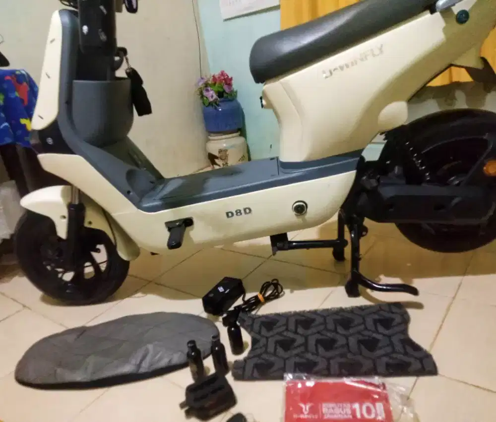 Sepedah Listrik Terbaru Uwinfly Mulus
