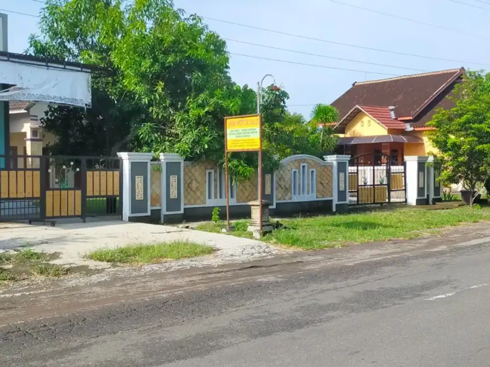 Dijual SEGERA : Rumah & Toko
