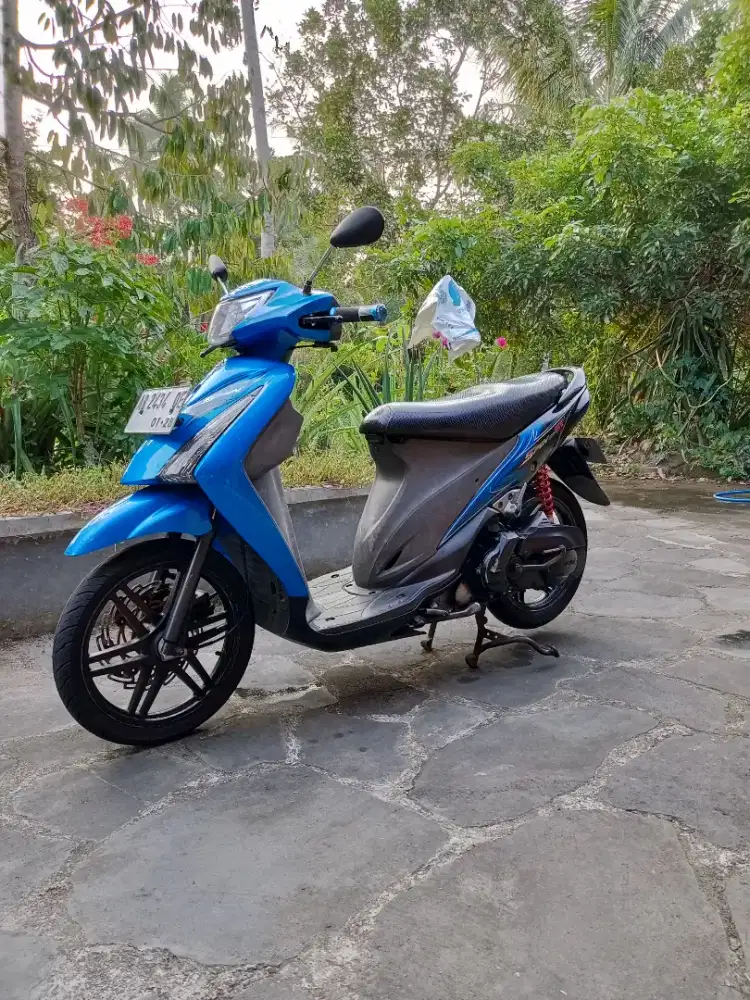 Spin SR 2007 Biru Hitam Terawat