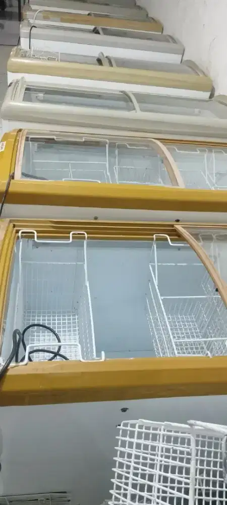 Freezer box sleding kaca 350L