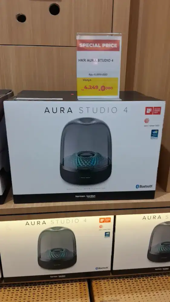 HK AURA STUDIO 4