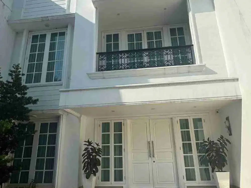 JUAL CEPAT RUMAH AMERICAN STYLE CAMAR PIK JAKUT