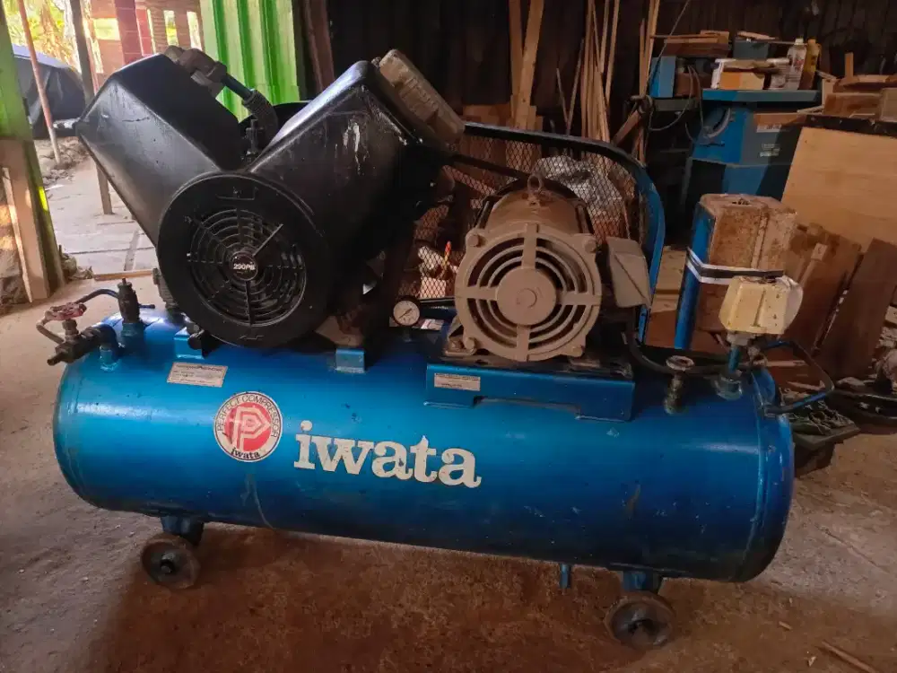 Kompresor Iwata asli buatan Jepang