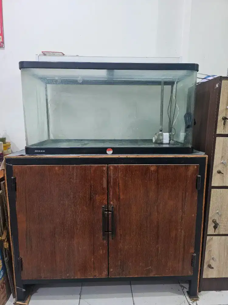 Aquarium bending