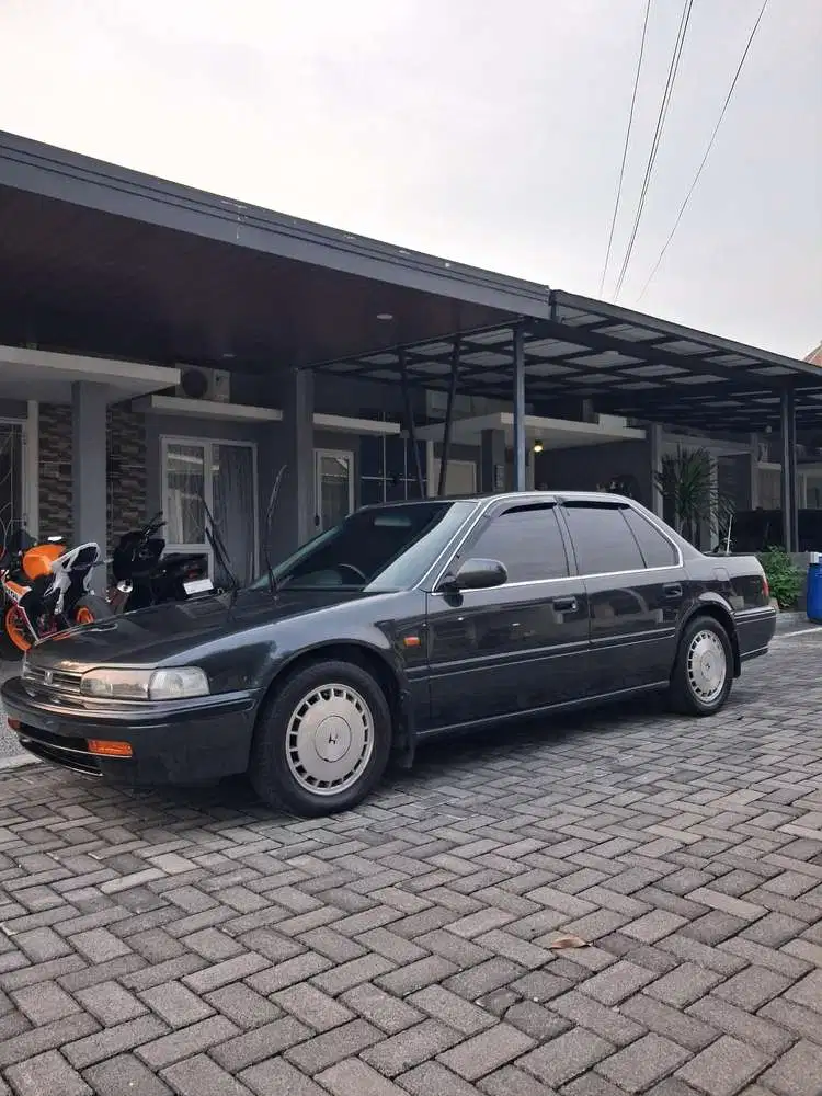 Honda Accord 1993 Bensin