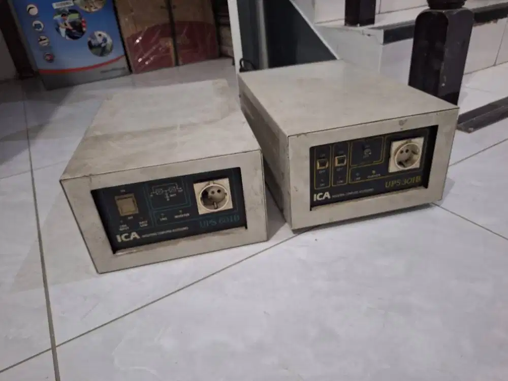 Ups 301B merek ICA  dan Ups 601B merek ICA.