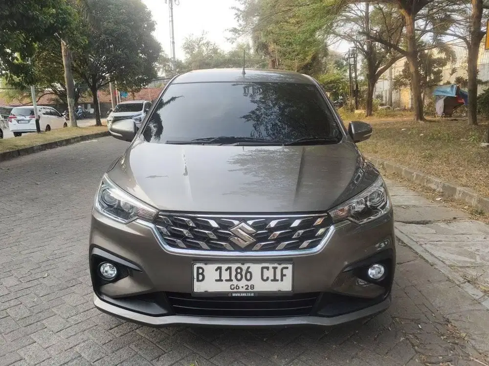 DP 2 JUTA ERTIGA HYBRID MT 2023