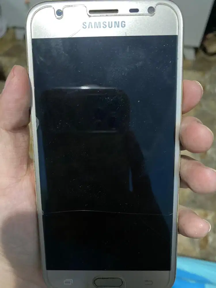 Hp samsung j3 mati