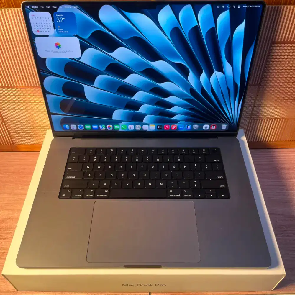 MACBOOK M1 PRO 16inchi ram 16gb Ssd 512gb