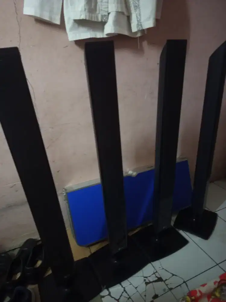 Dijual spker homtetarr merek LG model SH95TA-S