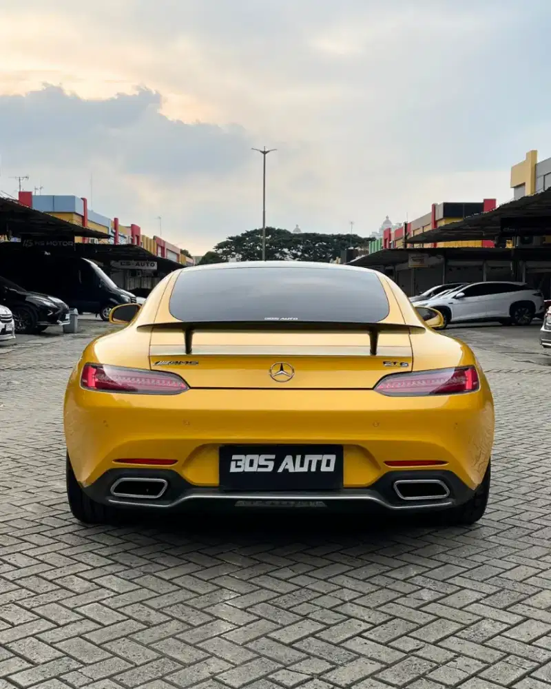 Mercedes Benz GTS AMG 2015