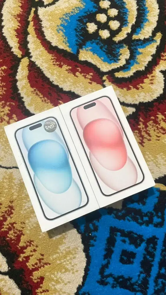 iPhone 15 128GB BARU GARANSI RESMI iBox