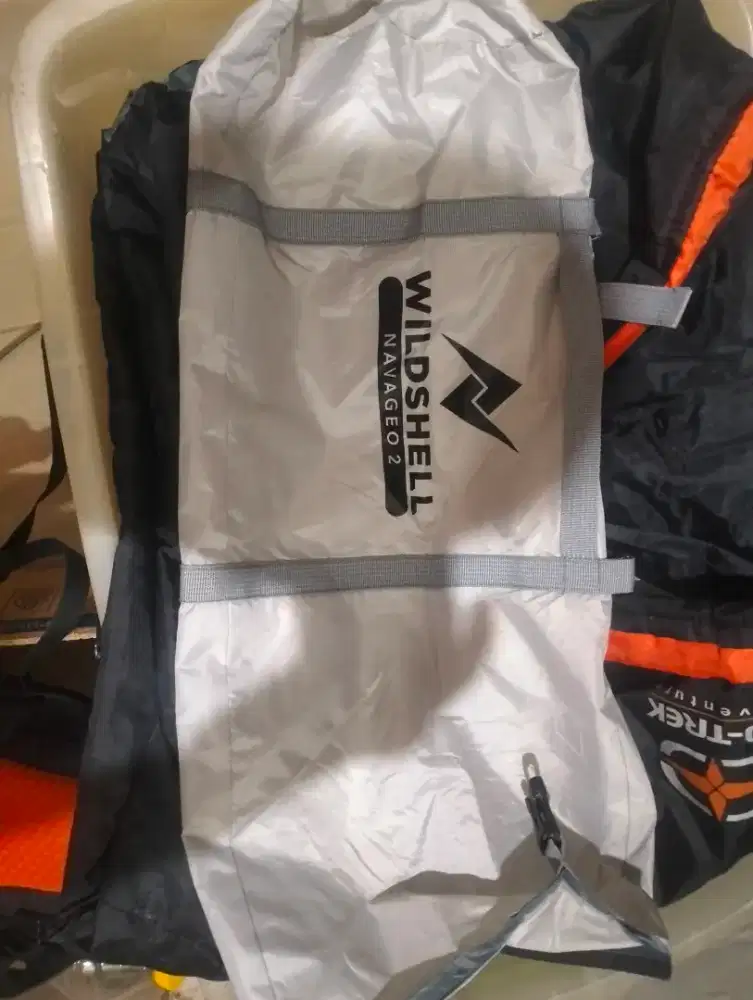 Tenda wild Shild kapasitas 2