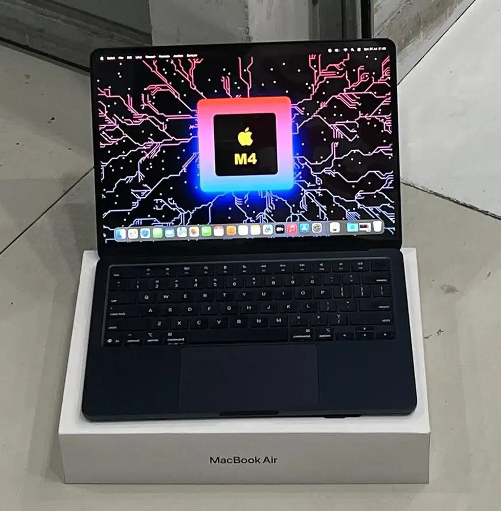 Jual cepat macbook M4