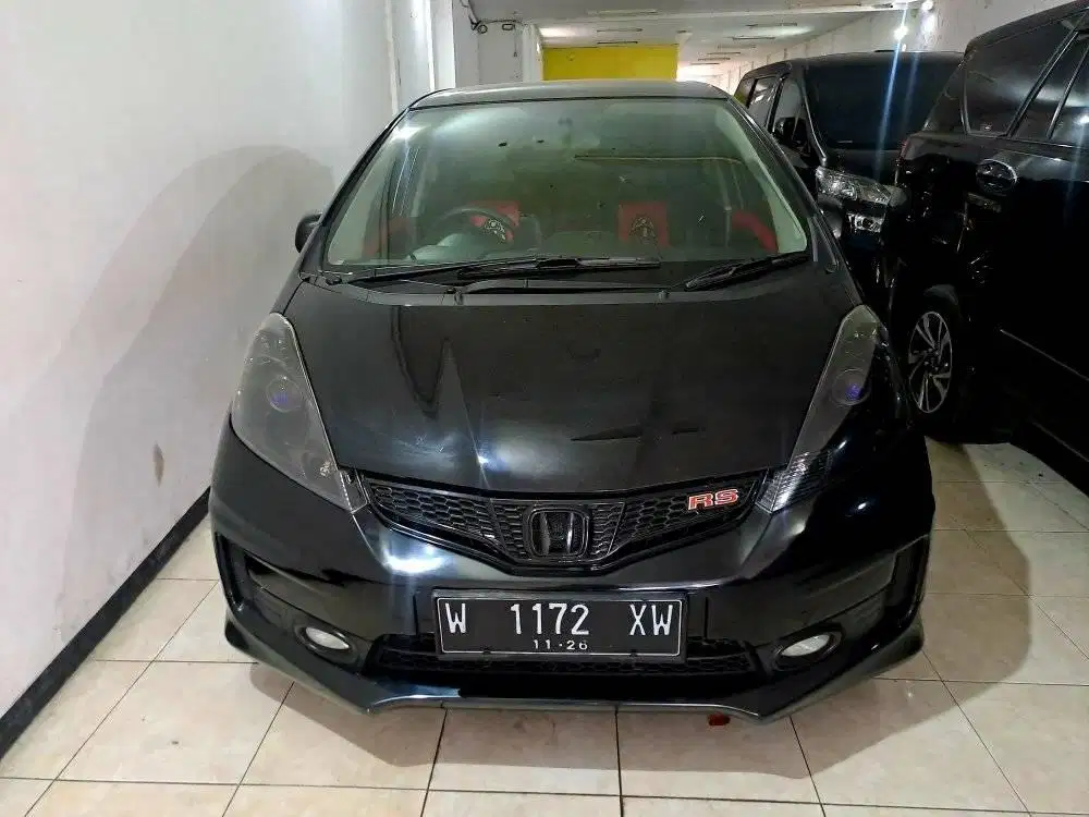 HONDA JAZZ RS 1.5 MANUAL 2013
