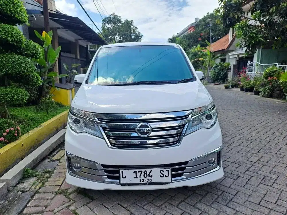 NISSAN SERENA HWS 2.0 PANORAMIC 2015