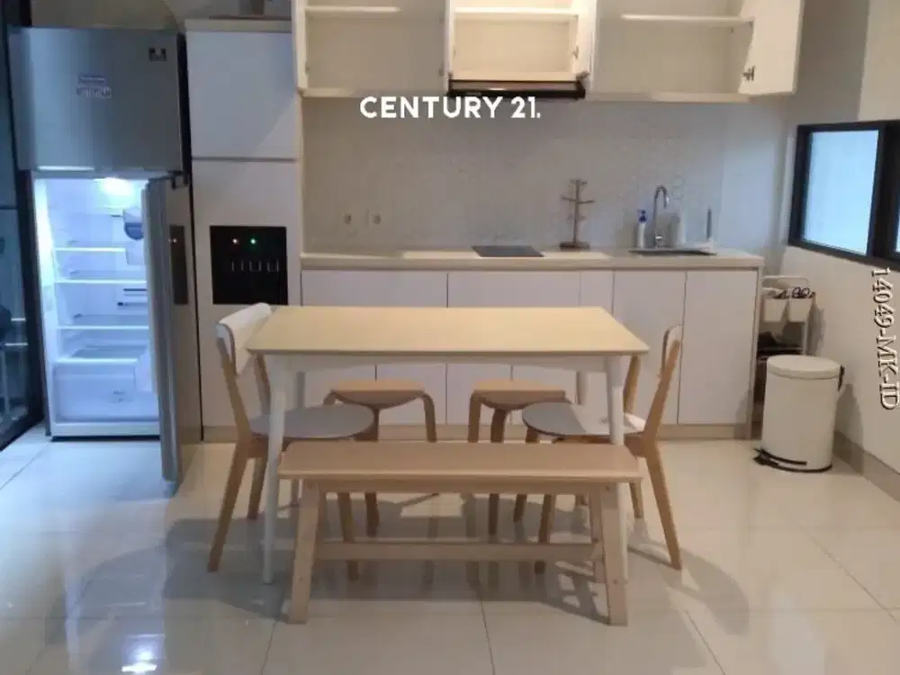 Disewakan Cepat Rumah Terawat Semi Furnished Kebayoran Residence