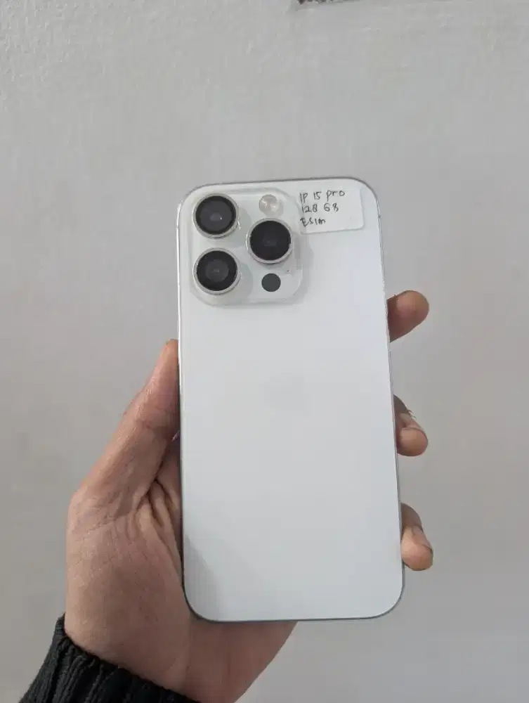 iPhone 15 Pro 128 GB Murah meriah