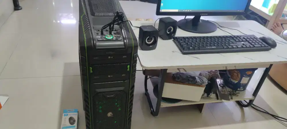 Di jual Komputer Intel i5-4690 Full Set Gaming MSI Edition
