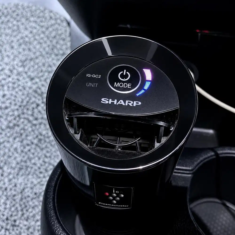 Sharp Car Air Purifier IG-GC2 | LIKE NEW !