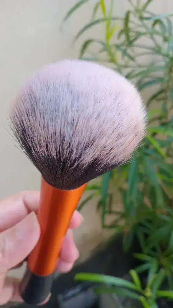 Brush powder, multi brush