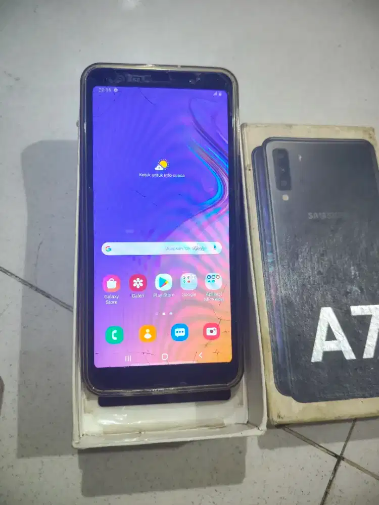 Jual cepat Samsung A7 ram 6/128gb