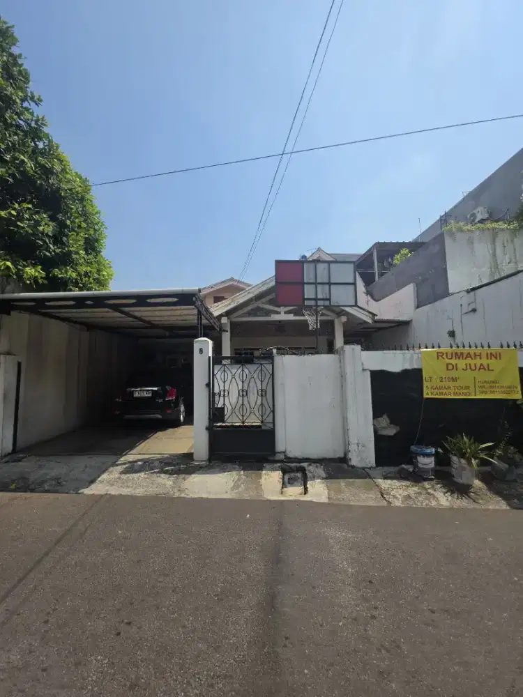 Rumah di Duren Tiga Pancoran Dijual BU (Nego)