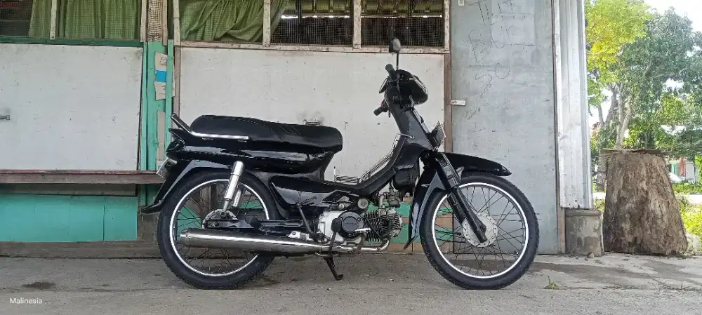 Honda Astrea Legenda 2