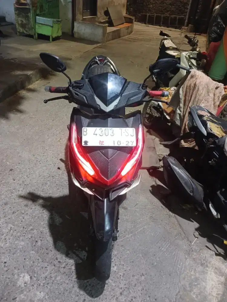 VARIO 150 2017Hitam
