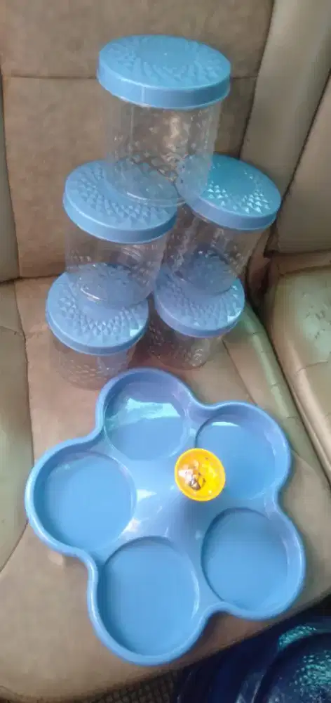 Perkakas dapur untuk tempat penyimpanan gula,kopi,teh,susu,garam
