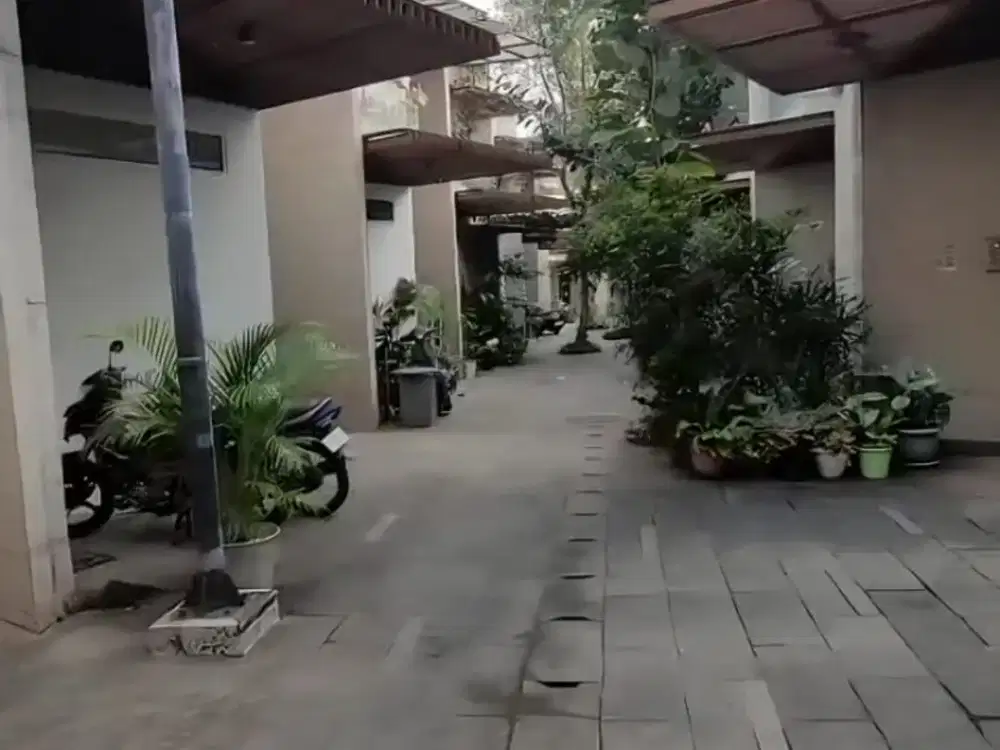 Rumah dijual di Discovery Aluvia Bintaro Jaya Sektor 7 Siap Huni
