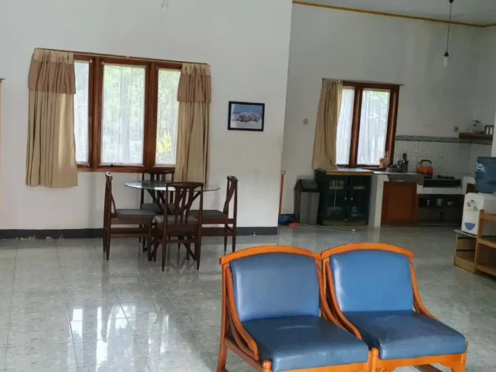 Murah Dijual Cepat Rumah di Villa Istana Bunga