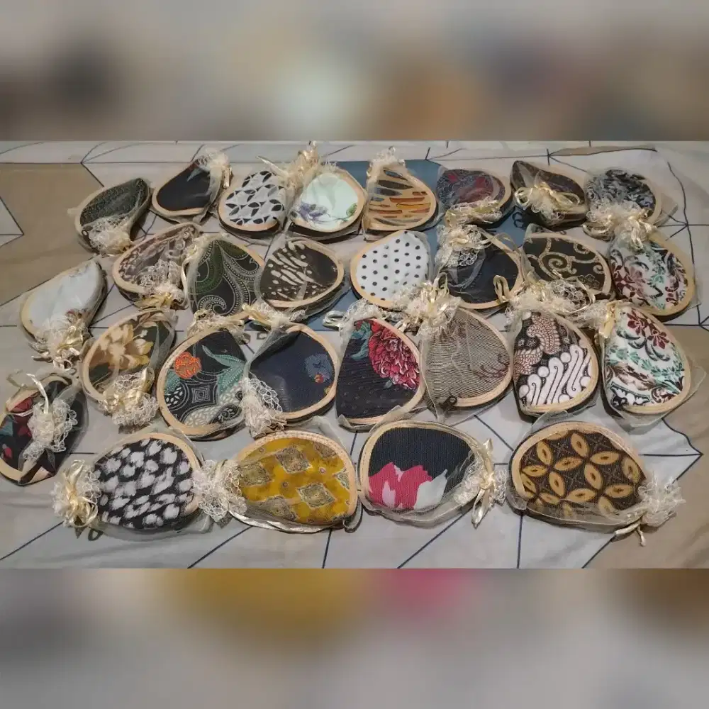 Cinderamata Souvenir