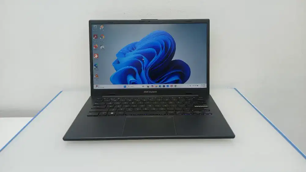 ASUS VIVOBOOK GO 14 E1404FA INTEL CORE i3-N305 RAM 8GB SSD 512GB