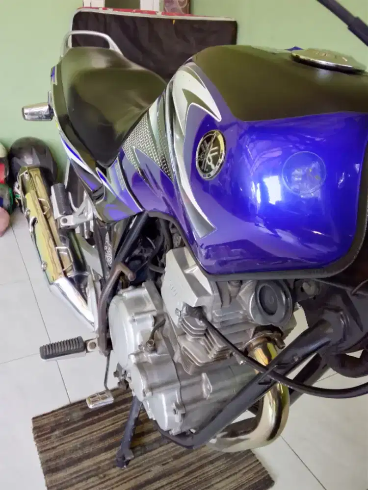 YAMAHA SCORPIO Z 225 CC istimewa