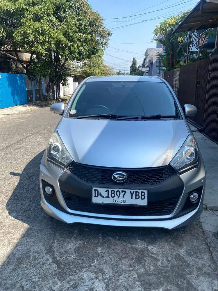 Daihatsu Sirion 2015 Bensin Istimewa
