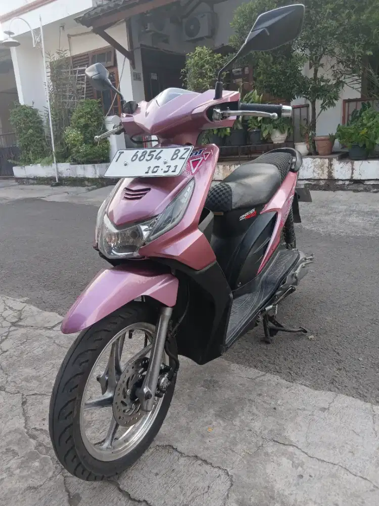 Honda Beat karbu antik