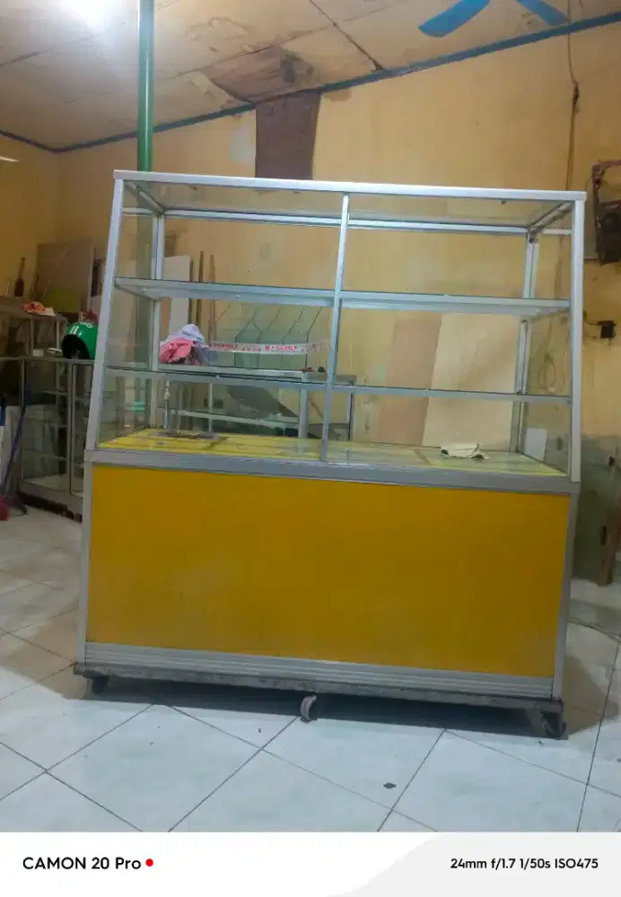 ETALASE WARUNG NASI/ NASI PADANG/ KUEH BASAH