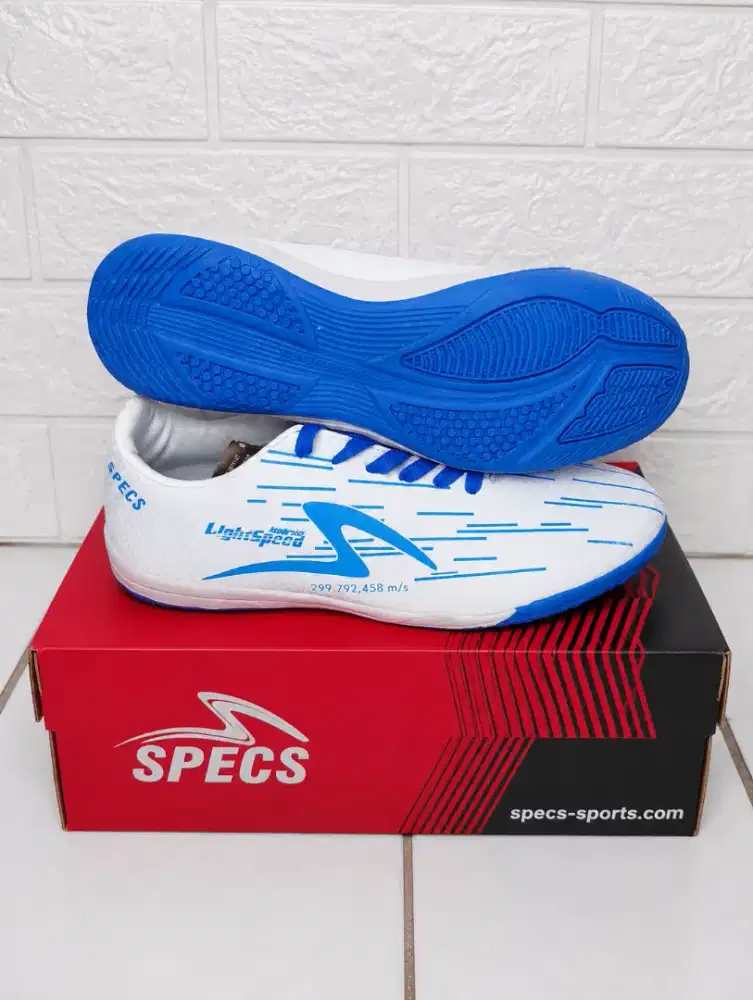Sepatu Futsal specs Putih biru
