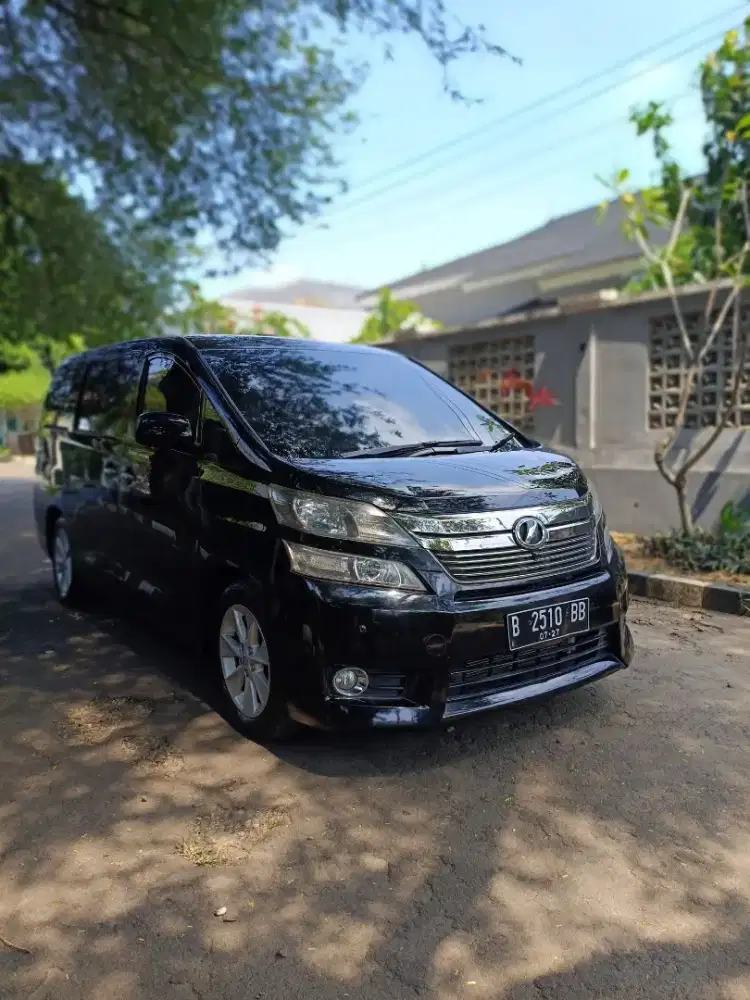 Toyota vellfire v