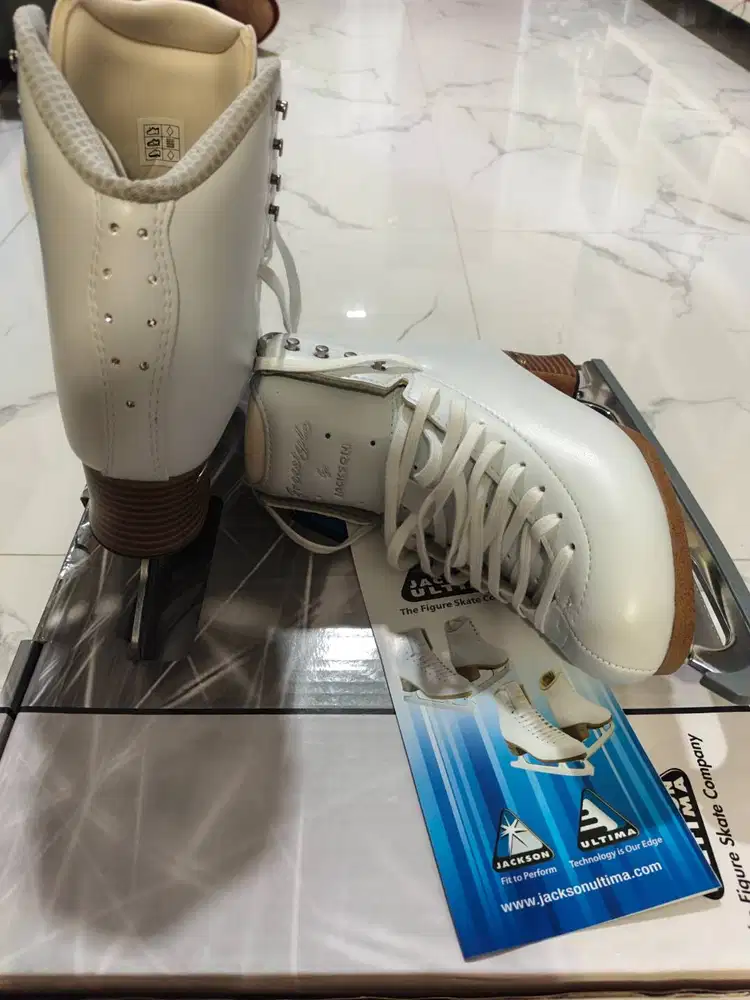 Jackson Ultima Freestyle FIGURE SKATE ice skating
